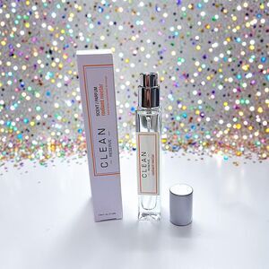 CLEAN BEAUTY COLLECTIVE CLEAN RESERVE Radiant Nectar Travel Spray 0.34 FL OZ NIB